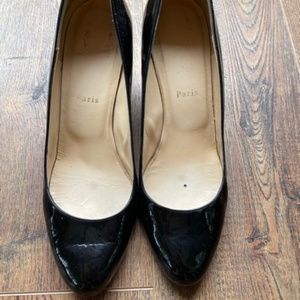 Louboutin- Cadrilla Patent Block Heel Pump